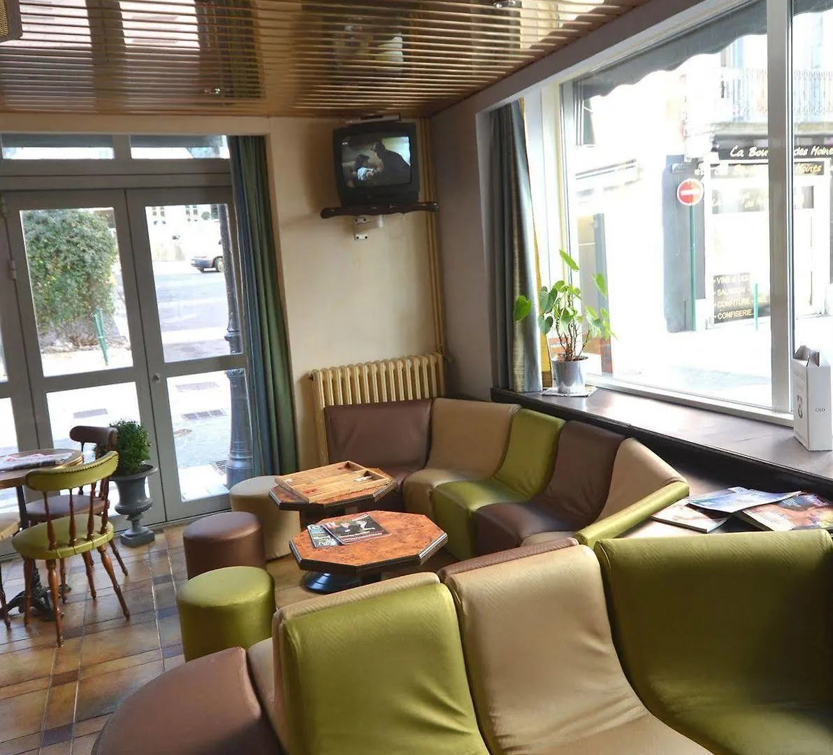 Hotel Restaurant La Regence Lourdes 2*,